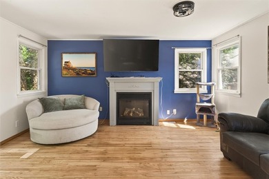 Welcome to 464 Harwick Road in Irondequoit NY! This charming - photo 19