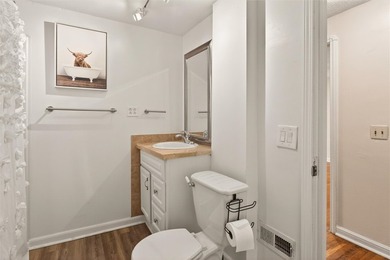 Welcome to 464 Harwick Road in Irondequoit NY! This charming - photo 28