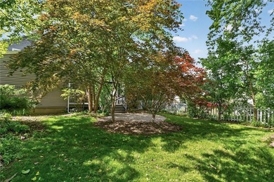 Welcome to 464 Harwick Road in Irondequoit NY! This charming - photo 37