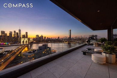 With cinematic views spanning the Brooklyn Bridge, Manhattan - photo 2