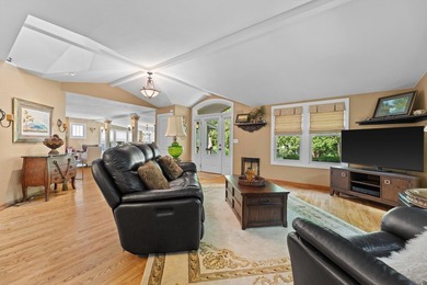 Lake living starts here! Nestled in the heart of Delafield, this - photo 14