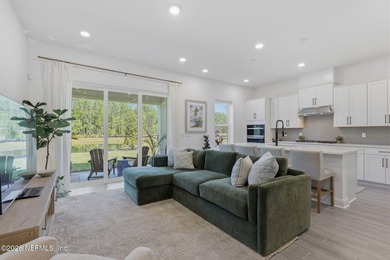NEW LISTING, Executive-style luxury townhome in the Prestigious - photo 18
