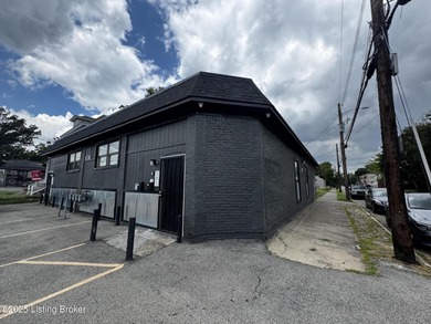 Ohio River Home For Sale in Louisville Kentucky