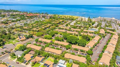 Welcome to Haleakala Gardens 15E, an upstairs corner unit tucked - photo 31