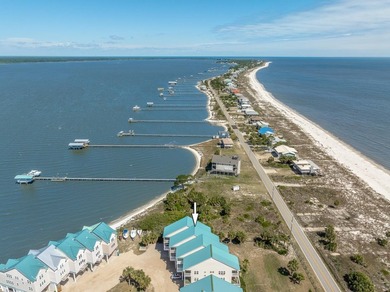 Wake up to panoramic views where the Gulf meets the bay at this - photo 3