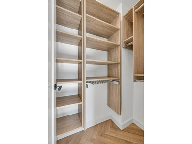 18 West 70 Street Apt 9H | New York, NY 10023 1 Bed 1,5 Baths in - photo 15