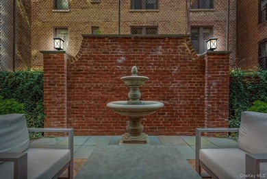 18 West 70 Street Apt 9H | New York, NY 10023 1 Bed 1,5 Baths in - photo 20