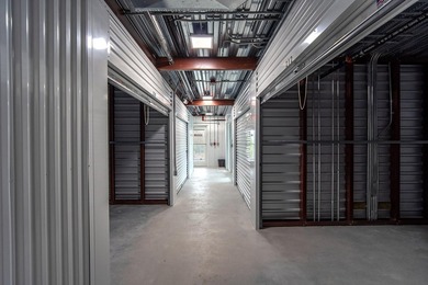 Investment Opportunity - Self-storage facility with excellent - photo 6