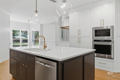 Newly renovated in the gated community of Point Clear Woods! - photo 9