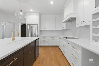 Newly renovated in the gated community of Point Clear Woods! - photo 10