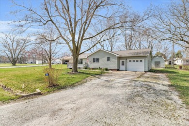 Lake Home For Sale in Loda, Illinois