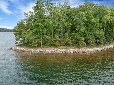 This exceptional and extraordinarily private homesite offering - photo 6