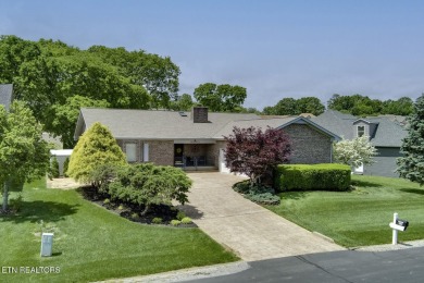 Lake Home For Sale in Loudon, Tennessee
