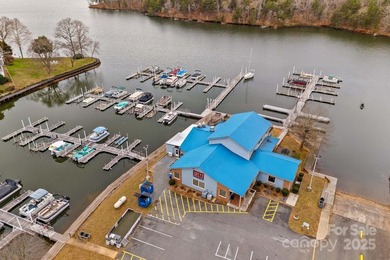 Escape to effortless lakeside living with this beautifully - photo 30