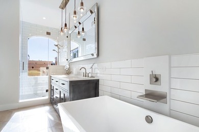 Totally renovated 3 bedroom 3 bath home in coveted Chukker Cove - photo 44