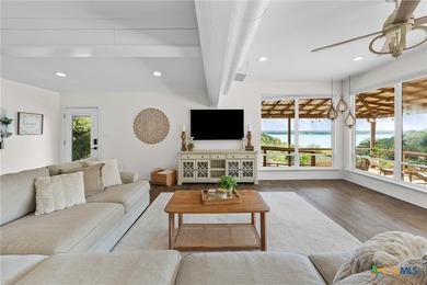 Stunning Lake Belton Retreat on just under 1 Acre Near Belton - photo 16