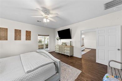 Stunning Lake Belton Retreat on just under 1 Acre Near Belton - photo 33