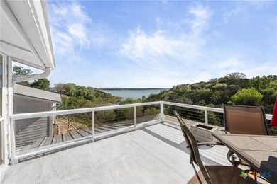 Stunning Lake Belton Retreat on just under 1 Acre Near Belton - photo 40