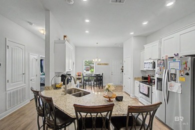 This brick home welcomes you with a thoughtful split floor plan - photo 4