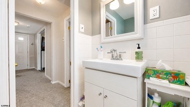 Opportunity to own on an extremely desirable block in Ventnor - photo 17