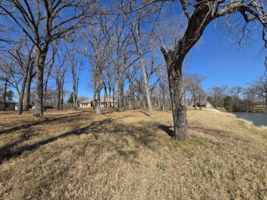 Beautiful waterfront lot with large trees - photo 13