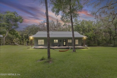 Lake Home For Sale in Hawthorne, Florida
