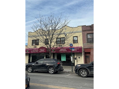 Prime 18th Avenue location minutes away from D Train station and - photo 1