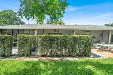 Discover this charming 1 bedroom, 1 bathroom condo in a prime - photo 21