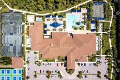 Experience luxury living in this beautifully upgraded home - photo 44