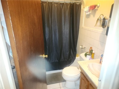 Investor Alert! Great opportunity to add a value-add property to - photo 5