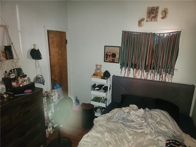 Investor Alert! Great opportunity to add a value-add property to - photo 10