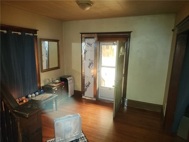 Investor Alert! Great opportunity to add a value-add property to - photo 5