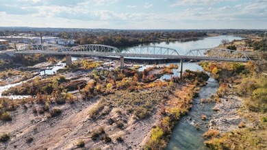 (private lake, pond, creek) Lot For Sale in Llano Texas