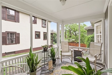 Set in the premier Cobbs Hill enclave, this move-in ready home - photo 6
