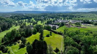 Amazing 6.051 land tract in the Coolest Town in America. This