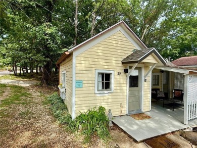 Lake Lucerne Home For Sale in Eureka Springs Arkansas