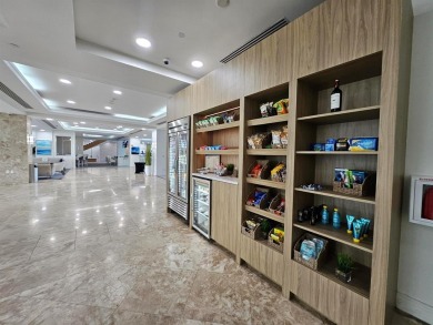 Own a slice of Florida's waterfront at a fantastic price! This