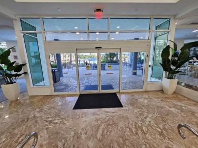 Own a slice of Florida's waterfront at a fantastic price! This