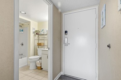 Welcome to Unit 1403 at South Hampton Tower, one of Kingston - photo 28