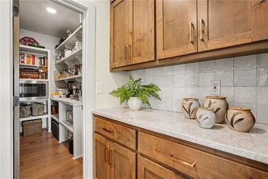 A stunning reverse ranch loaded with custom upgrades. Step - photo 16