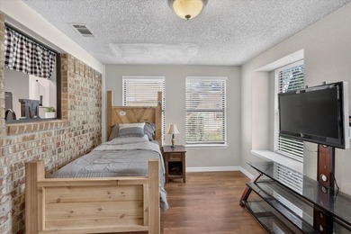 This home offers the kind of Location, Location, Location that - photo 18