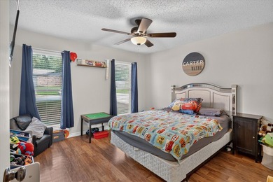 This home offers the kind of Location, Location, Location that - photo 22