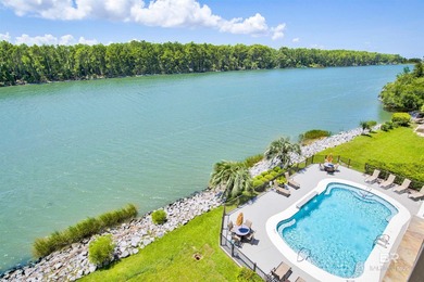 Welcome to boater's paradise within the coastal sanctuary of - photo 3