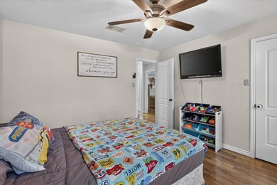 This home offers the kind of Location, Location, Location that - photo 23