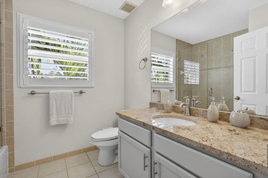 Beautiful 4BR/2.5BA pool home located on a quiet cul-de-sac in - photo 29