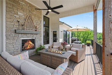 A stunning reverse ranch loaded with custom upgrades. Step - photo 32