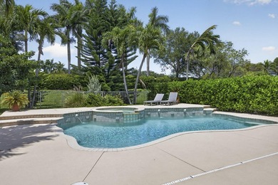 Beautiful 4BR/2.5BA pool home located on a quiet cul-de-sac in - photo 40