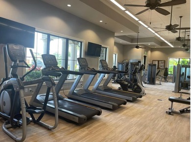 Panoramic lakefront views provide a breathtaking backdrop for - photo 51