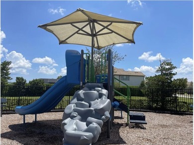 Panoramic lakefront views provide a breathtaking backdrop for - photo 53
