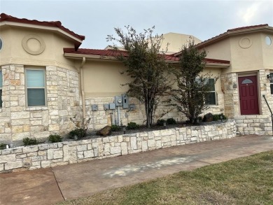 Lake Townhome/Townhouse For Sale in Fort Worth, Texas